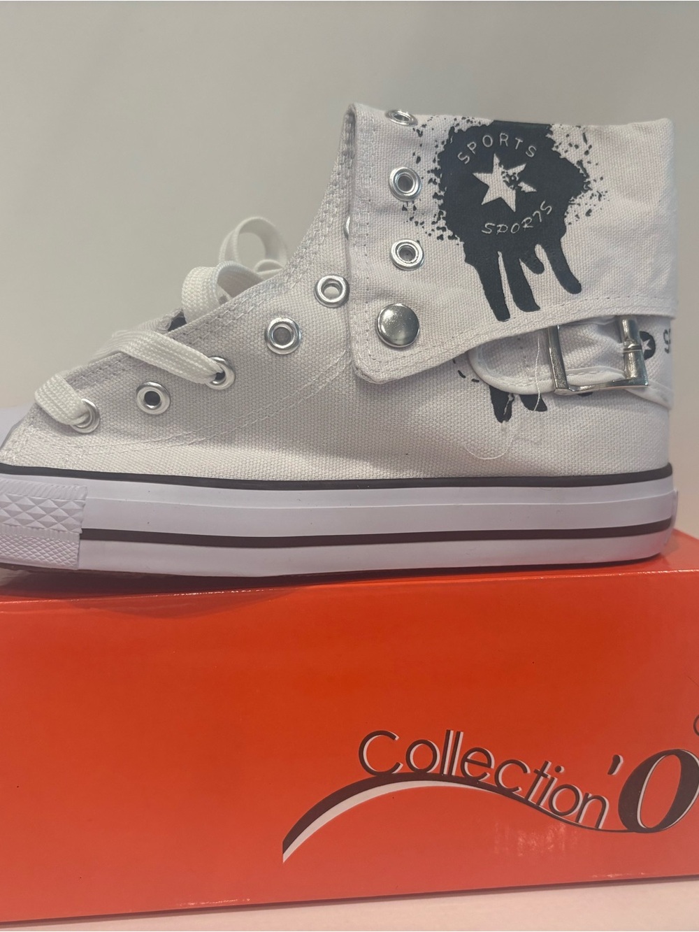 White Womens  High-Top Canvas Sneakers with Black Graphic Size 8 NIB